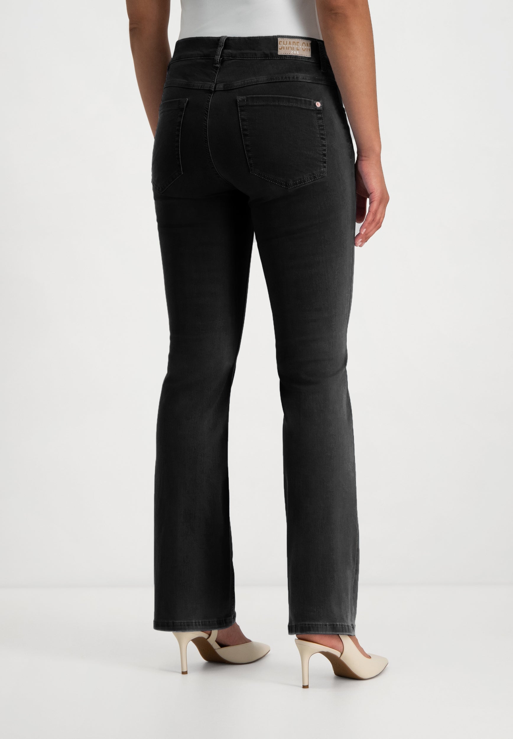 Twigie Shape-On Bootcut Jeans | Bleach