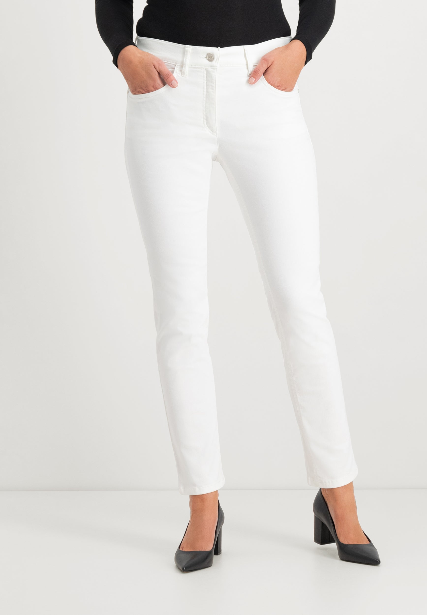 Twigie Shape-On Straight Jeans | Optical White Pants ZRS