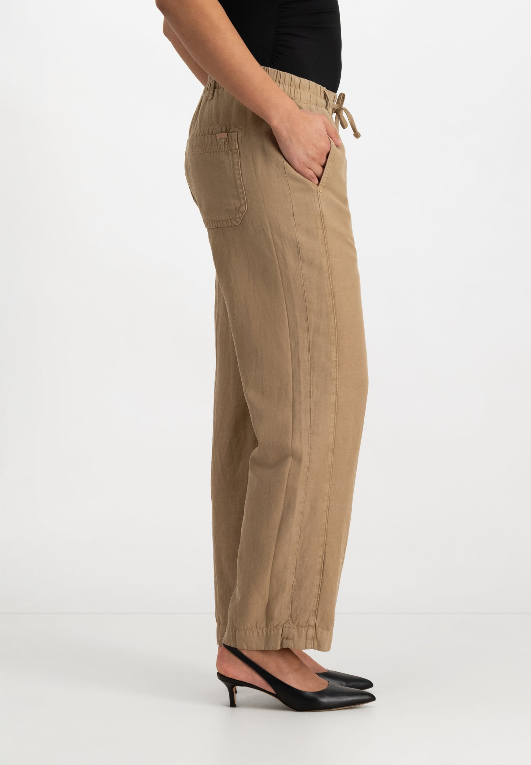 Joggie Cropped Pants | Soft Suede