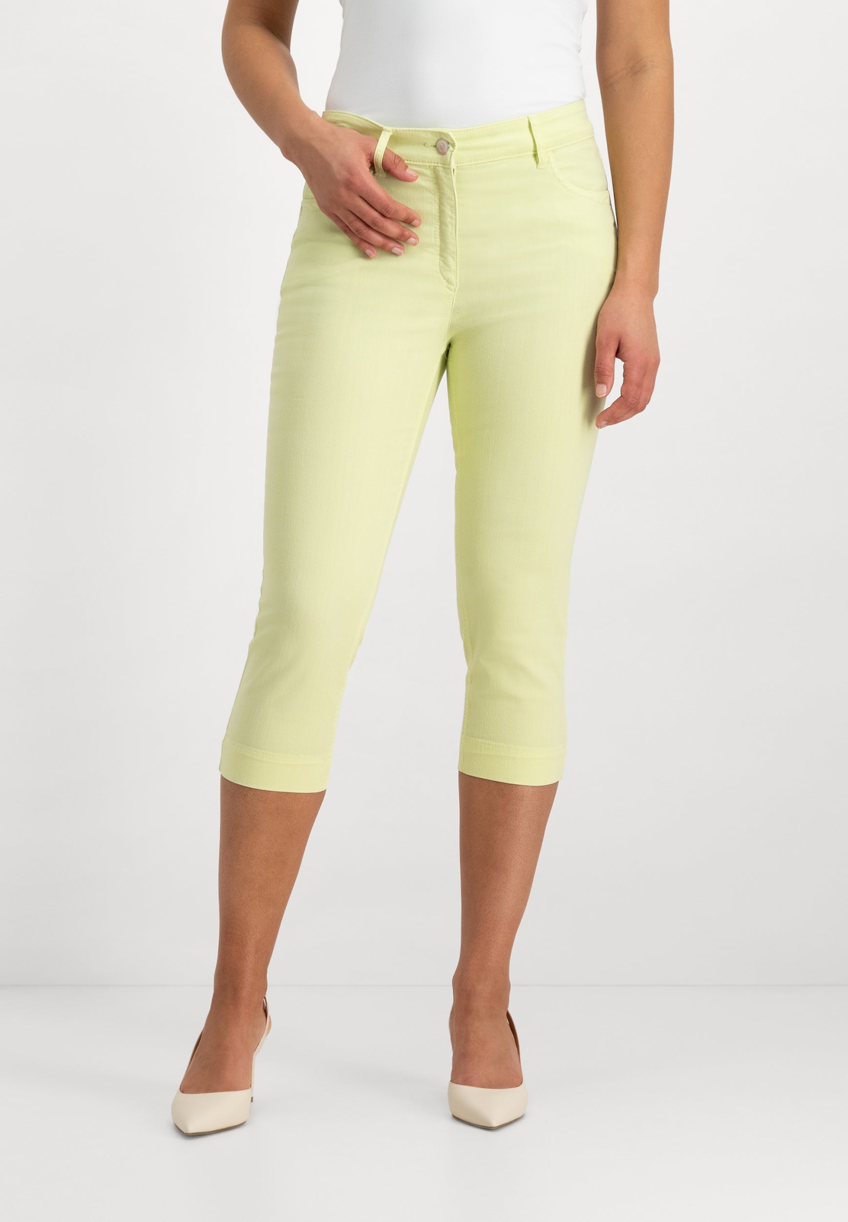 Kora Coloured Light Denim Cropped Jeans | Lime