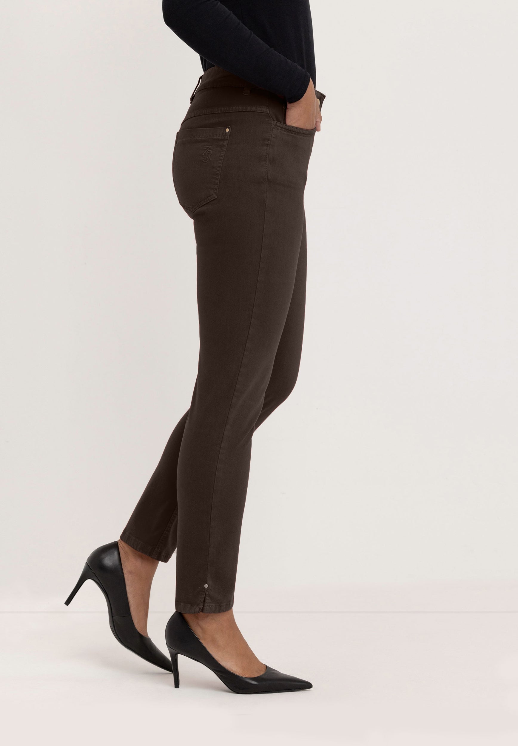 Sarah | Black Coffee